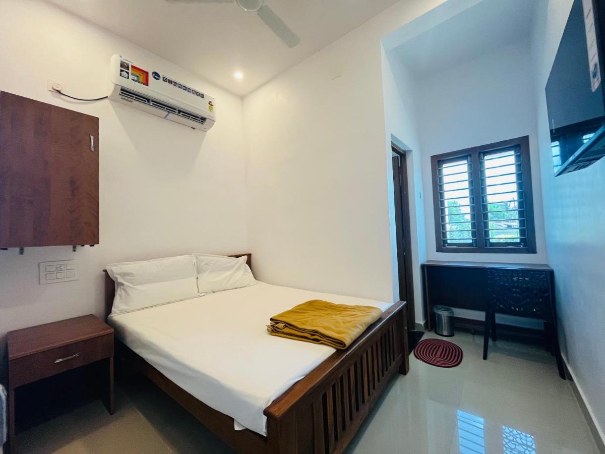 Tiruchchendūr Sri Balaji Lodging酒店 外观 照片