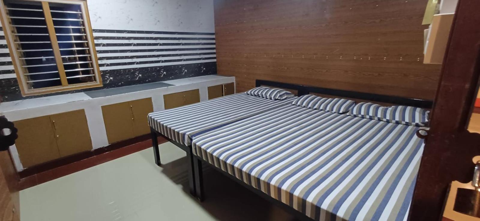 Tiruchchendūr Sri Balaji Lodging酒店 客房 照片